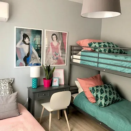 Horizon Hidden Gem 2 Bedroom Apt - Walk To The Beach لارنكا