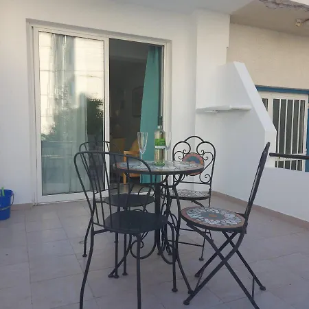Horizon Hidden Gem 2 Bedroom Apt - Walk To The Beach