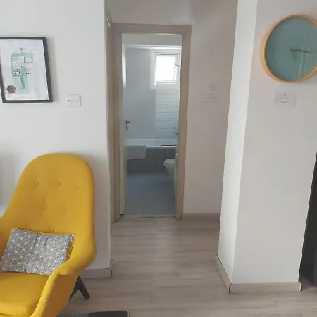 Apartment Horizon Hidden Gem 2 Bedroom Apt - Walk To The Beach Larnaca